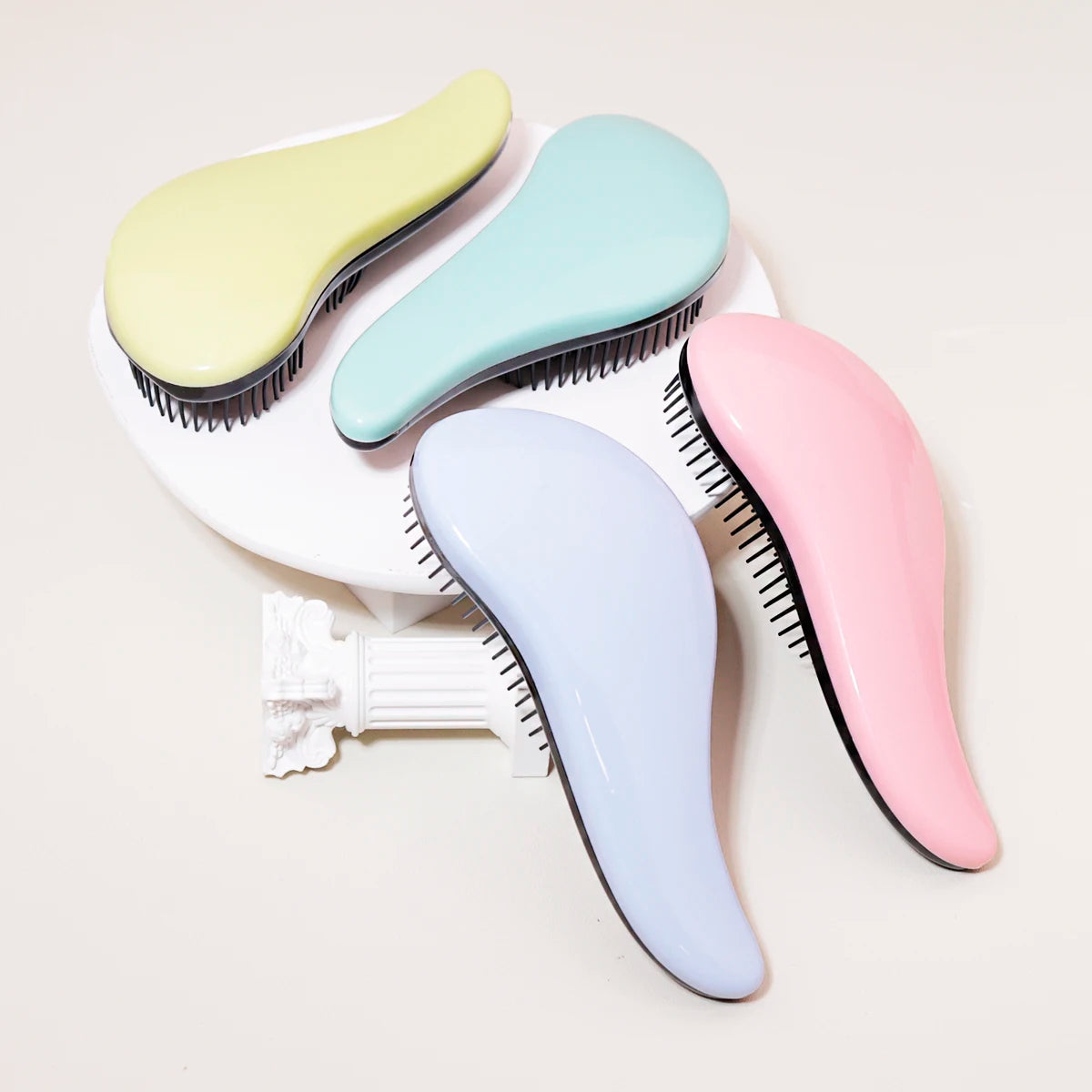 Antistatic Hair & Scalp Massage Brush – Wet & Dry Hair